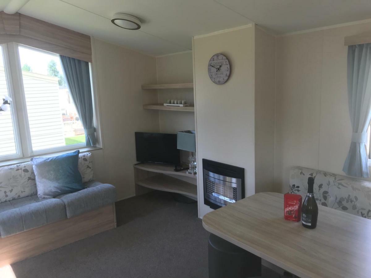 3 Bedroom Deluxe Caravan Longniddry Экстерьер фото