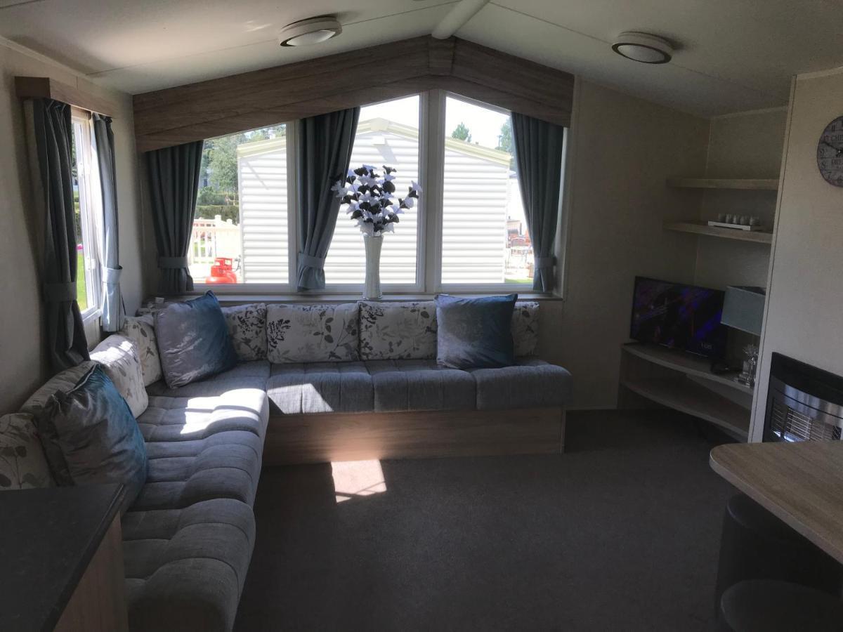 3 Bedroom Deluxe Caravan Longniddry Экстерьер фото